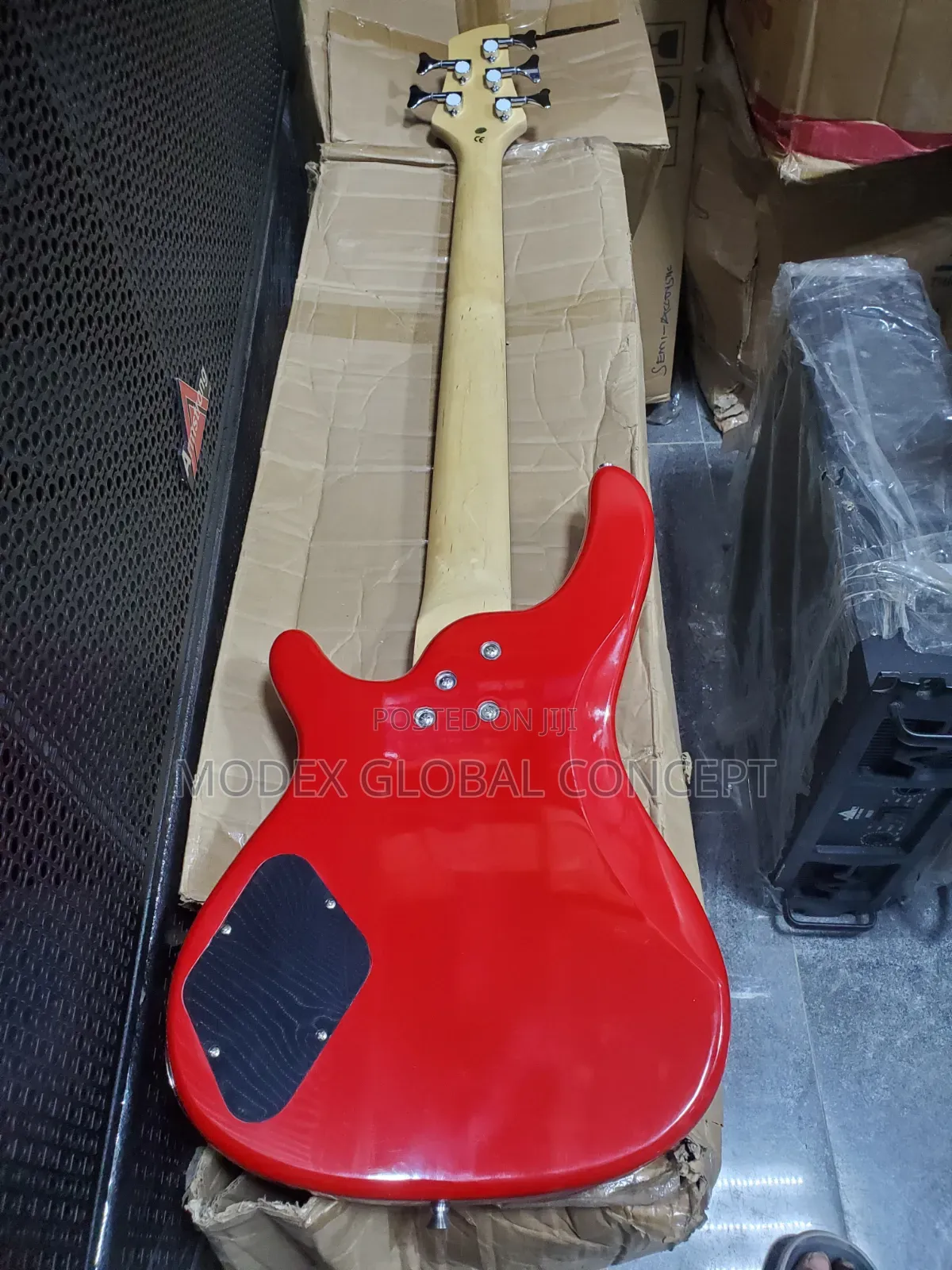 Armstrong Electric Bass Guitar ๐ธ
