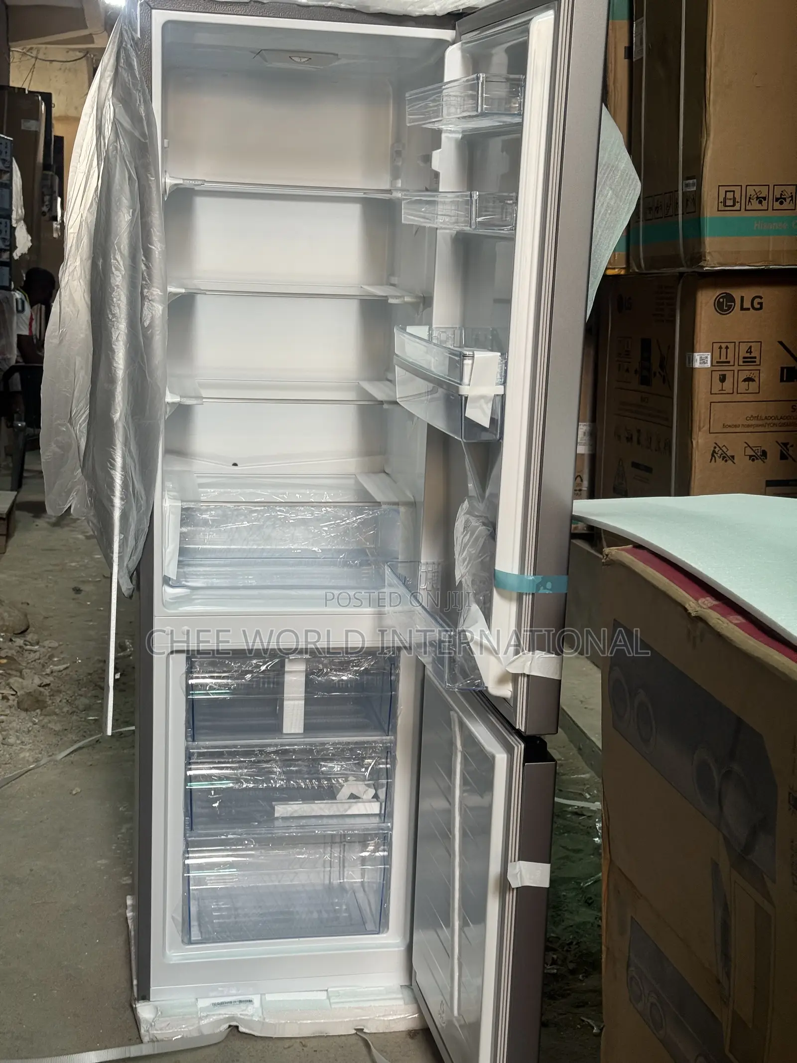 Hisense Bottom Freezer Refrigerator, Water Dispenser,2years Warranty
