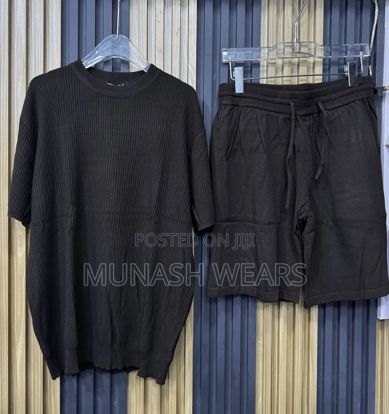 Supreme Brown Up and Down M-5xl