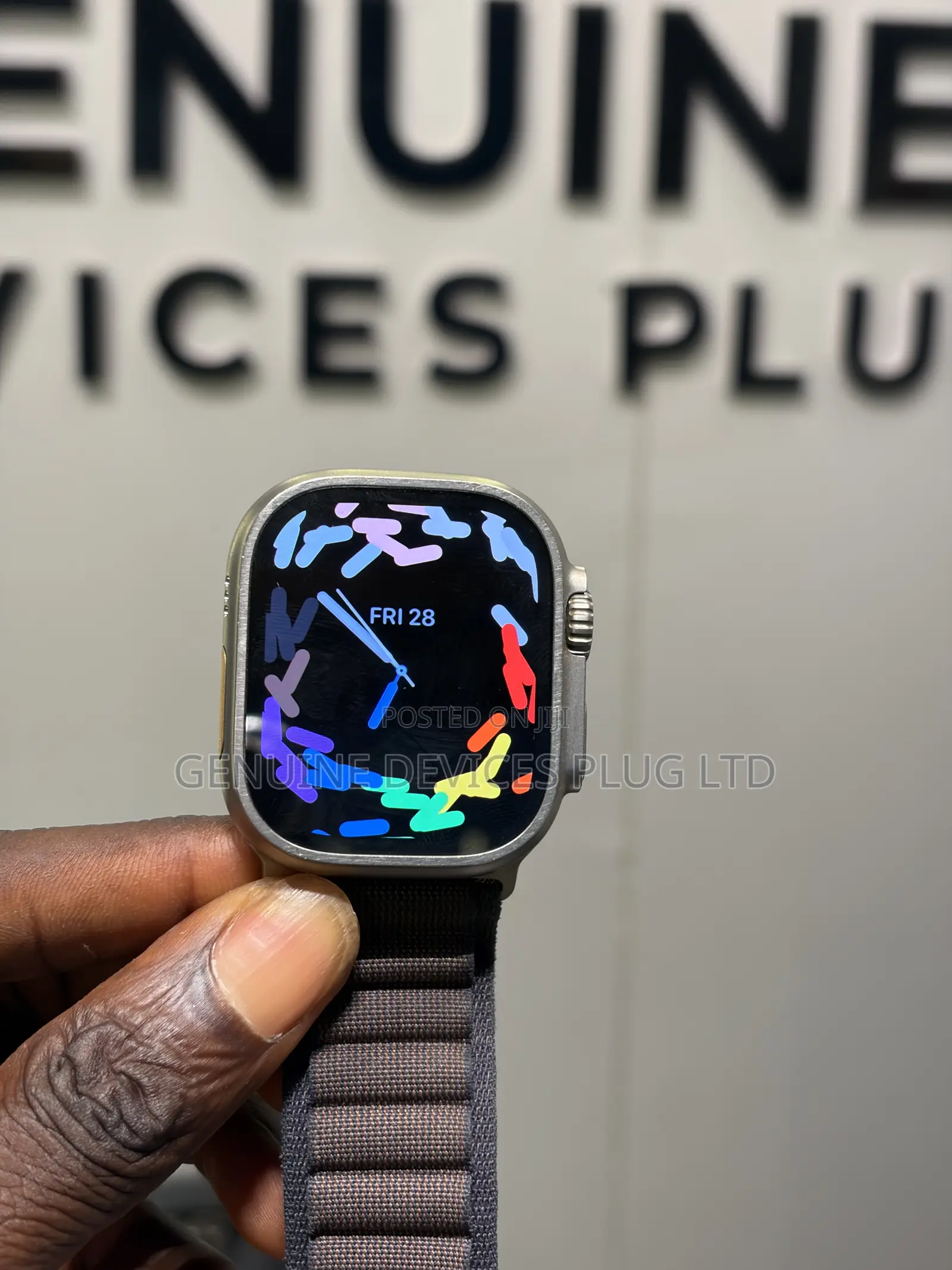 Apple Watch Ultra [GPS + Cellular 49mm] Titanium Case + Charger