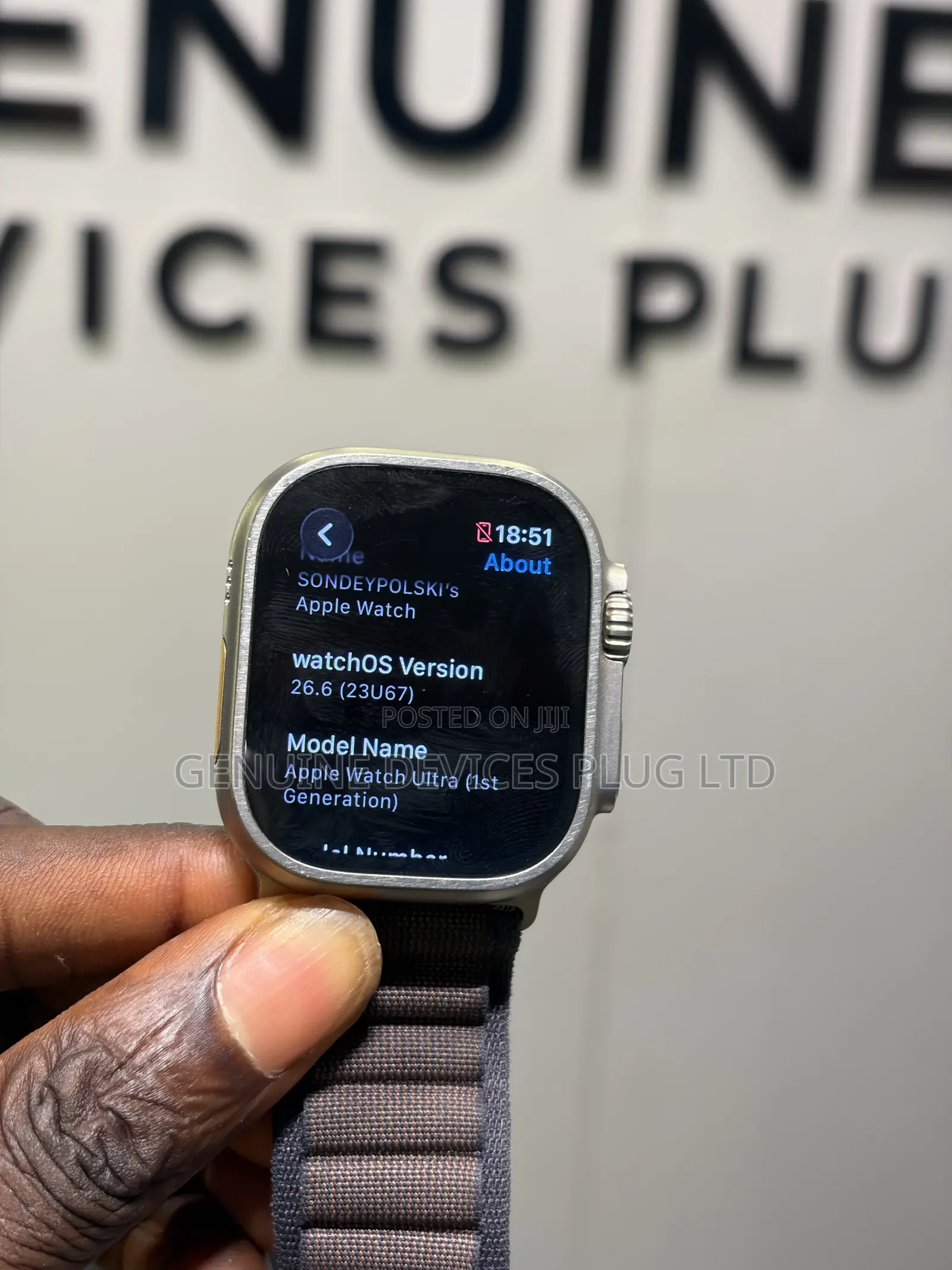 Apple Watch Ultra [GPS + Cellular 49mm] Titanium Case + Charger