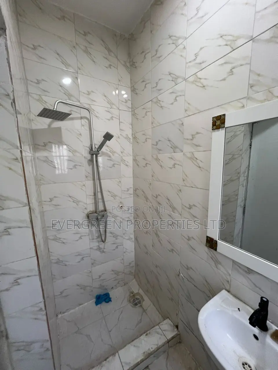 1bdrm Apartment in Ikate for rent