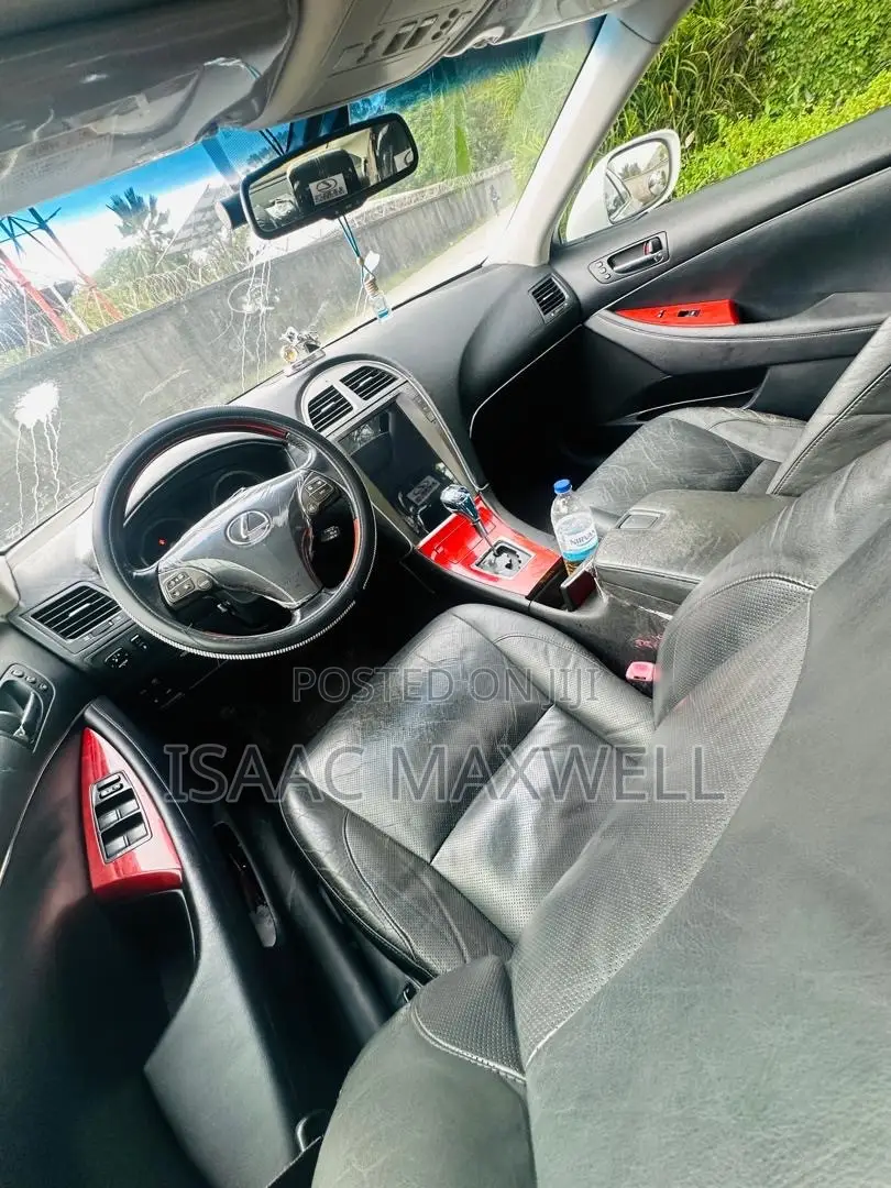 Lexus ES 2012 White