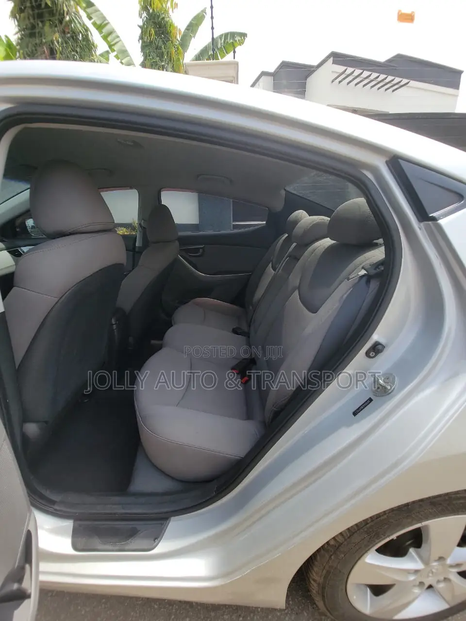 Hyundai Elantra GLS Sedan FWD (1.8L 4cyl 6A) 2013 Silver