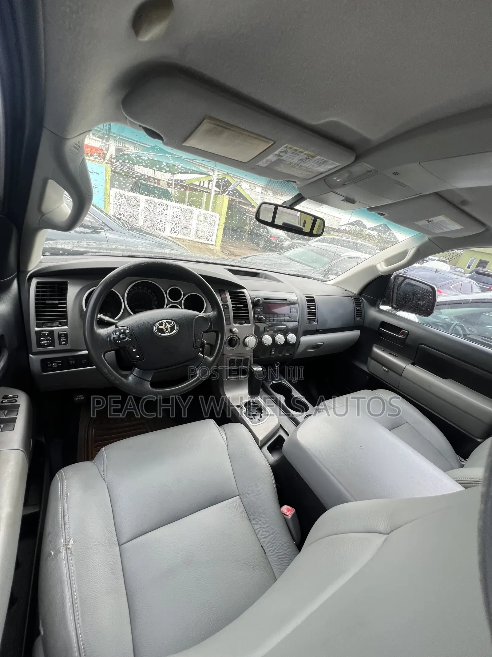Toyota Tundra 2012 Black
