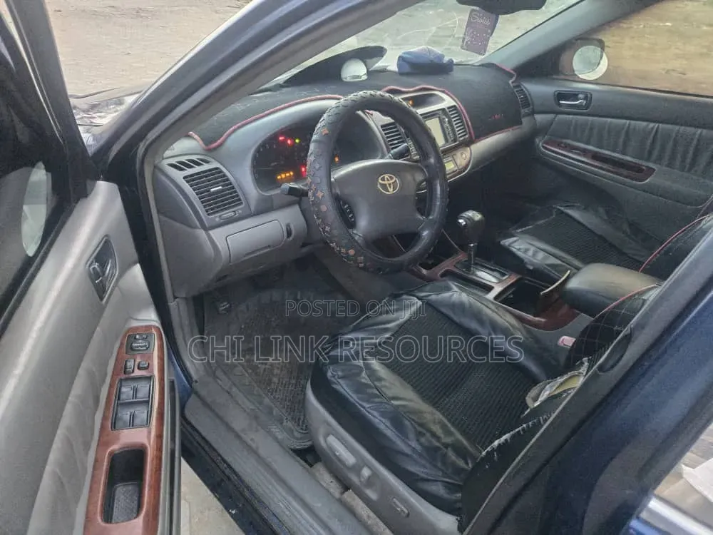 Toyota Camry 2004 Blue