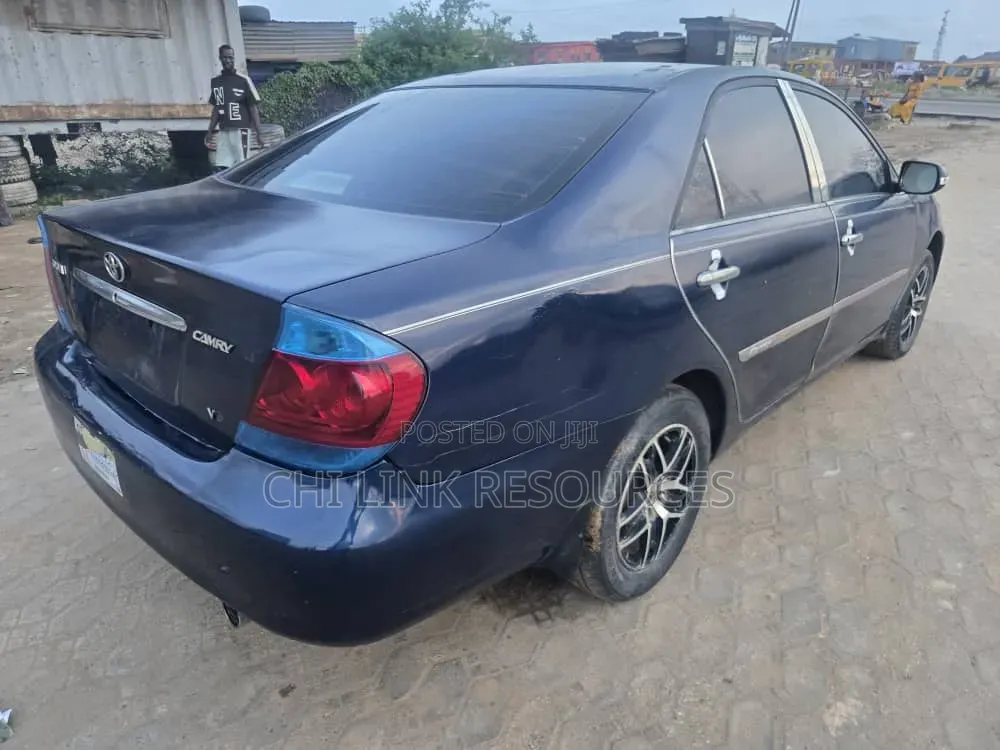 Toyota Camry 2004 Blue