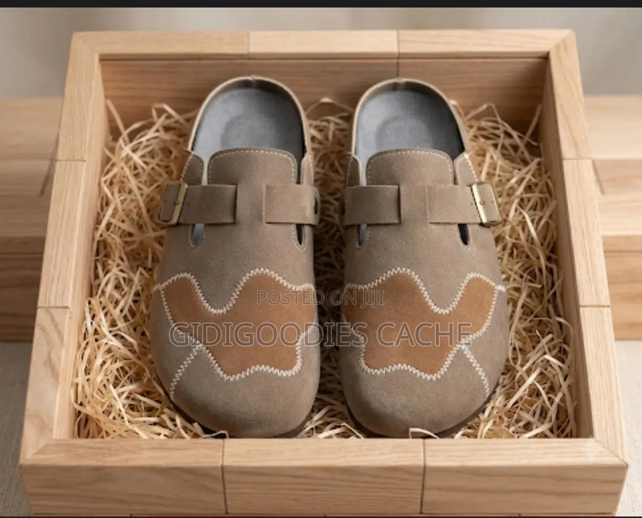 Taupe & Brown Patchwork Suede Mules
40-45