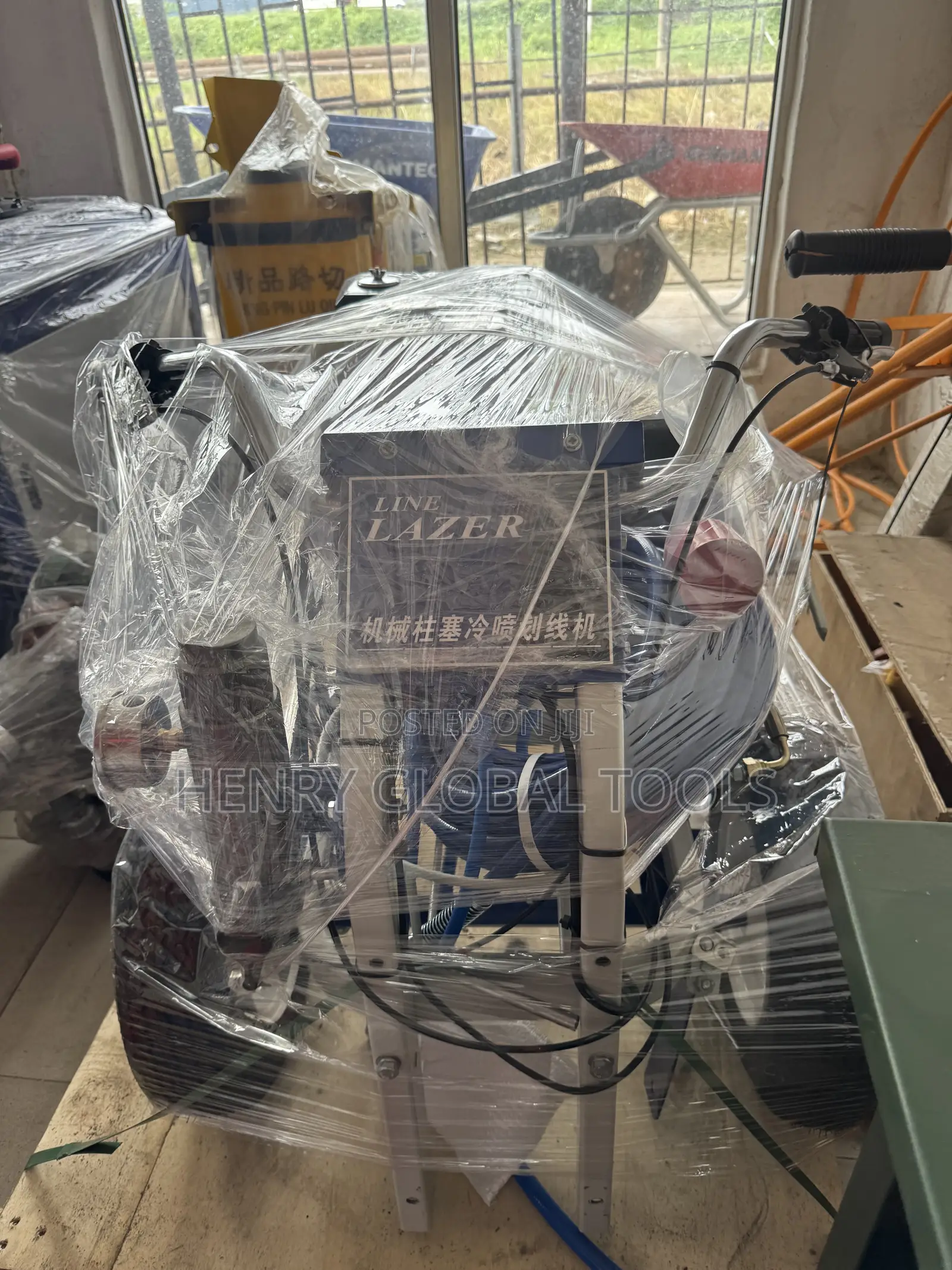 Professional Cold Airless Spray Road Marking Machine