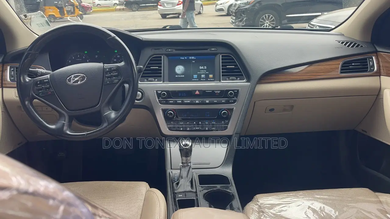 Hyundai Sonata Limited 4dr Sedan (2.4L 4cyl 6A) 2015 Blue