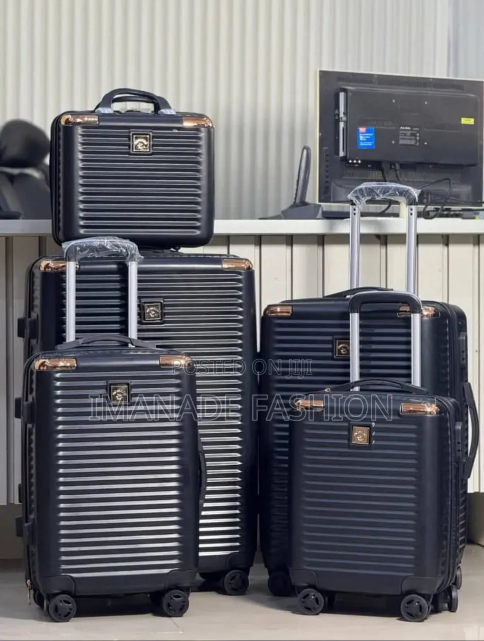 Premium 5-Piece Black Hardshell Luggage Set