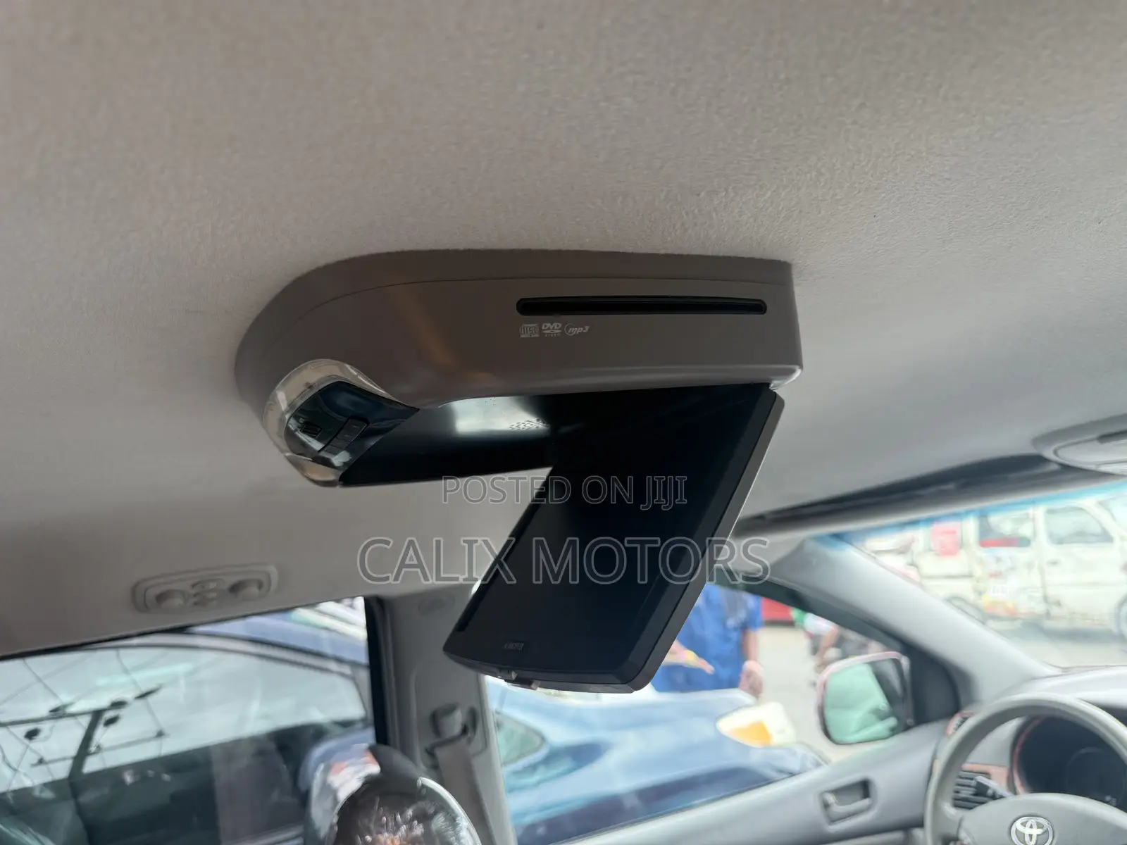Toyota Sienna 2006 Red