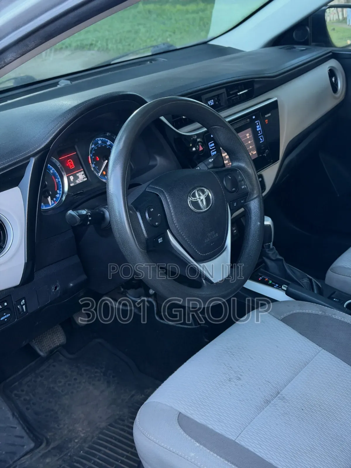Toyota Corolla 2017 Silver