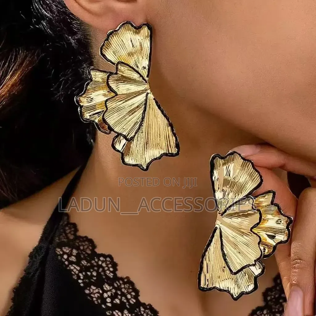 Statement Flower Earrings