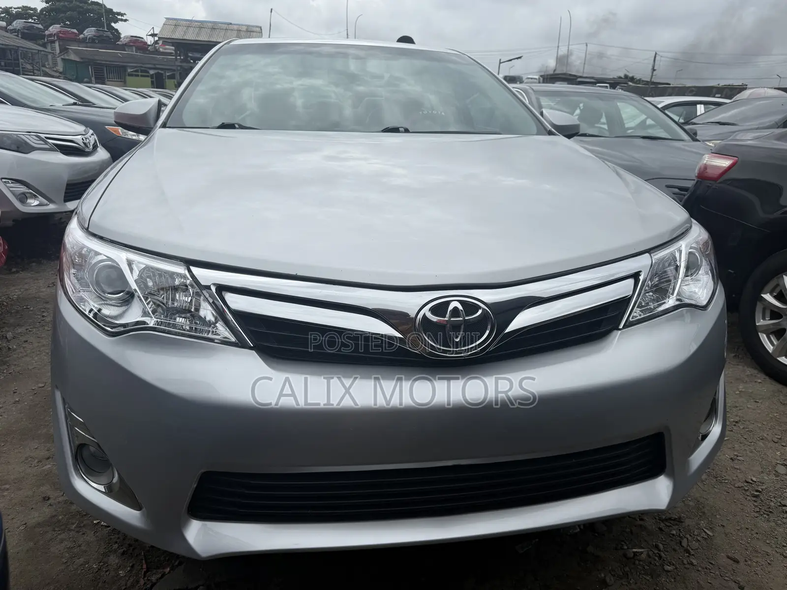 Toyota Camry 2014 Silver