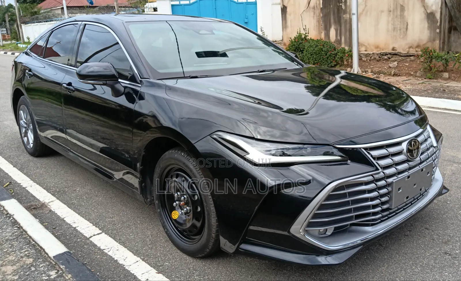 Toyota Avalon 2025 Matt Black