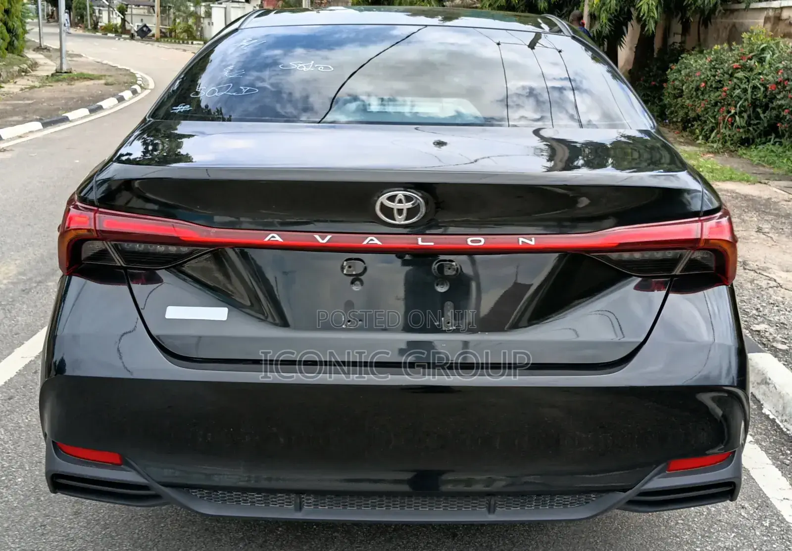 Toyota Avalon 2025 Matt Black
