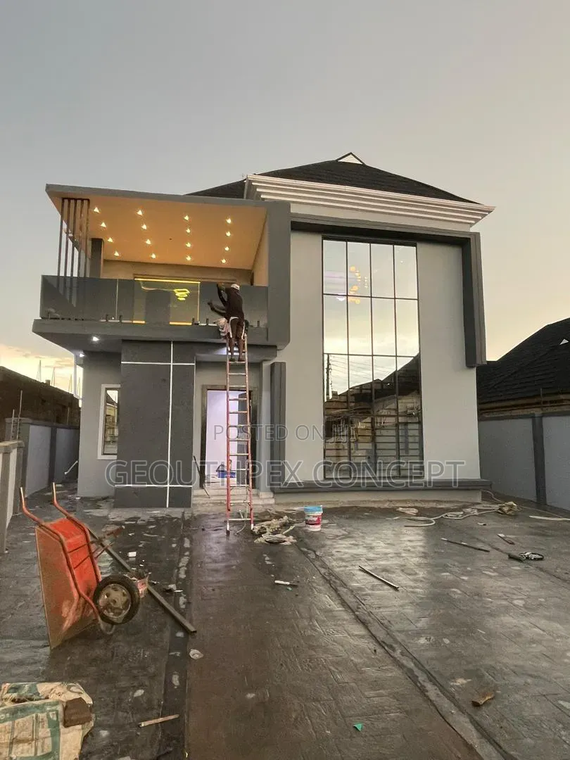 4bdrm Duplex in Oke'Badan Estate, Ibadan for sale