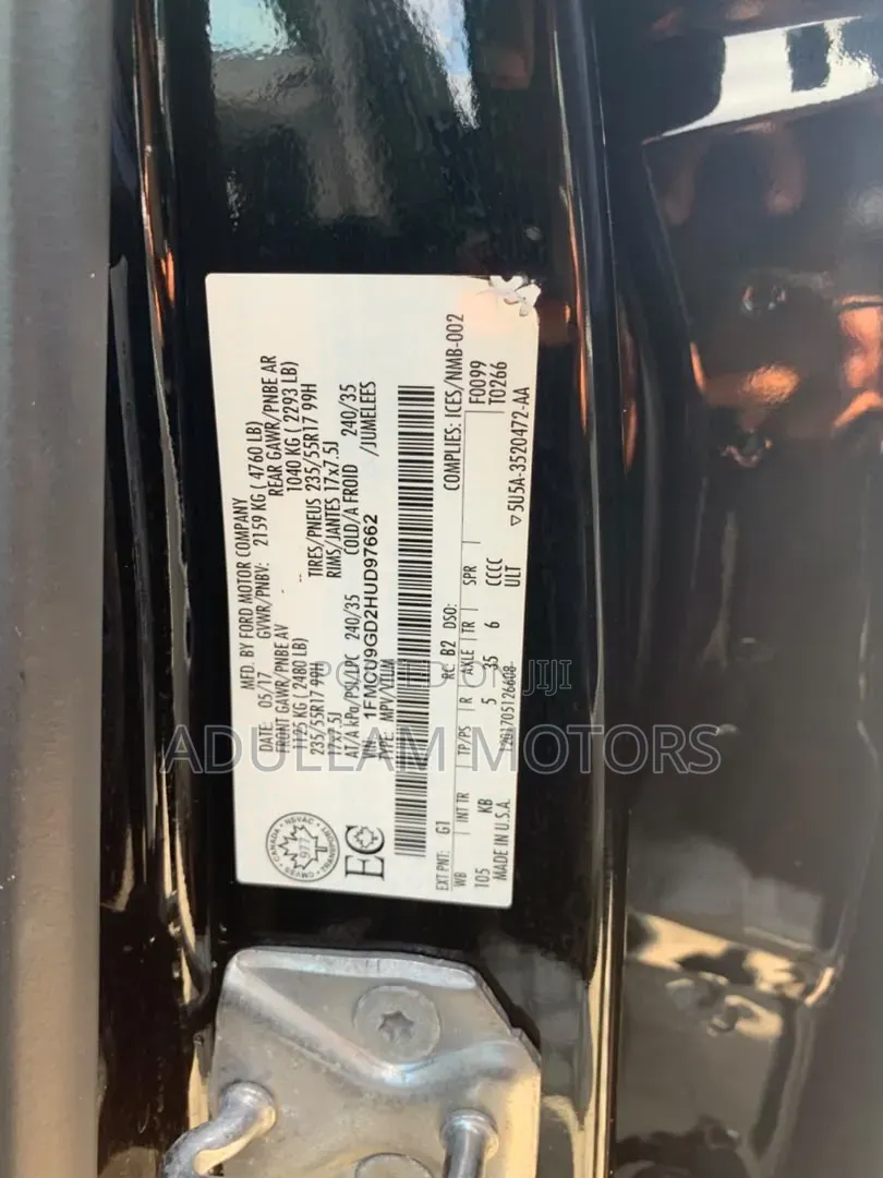 Ford Escape SE FWD 2017 Black
