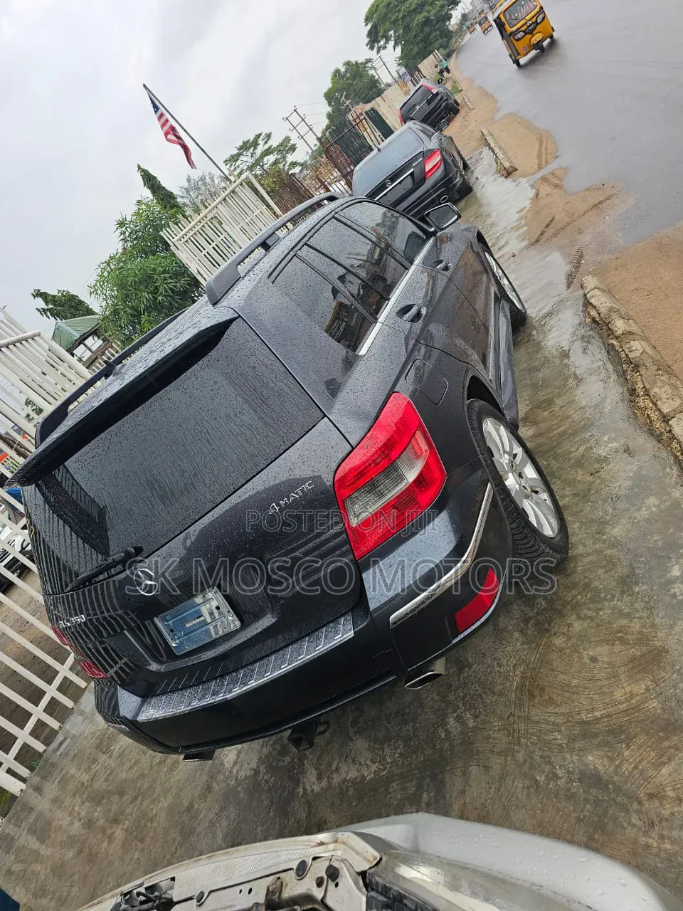 Mercedes-Benz GLK-Class 2010 Gray