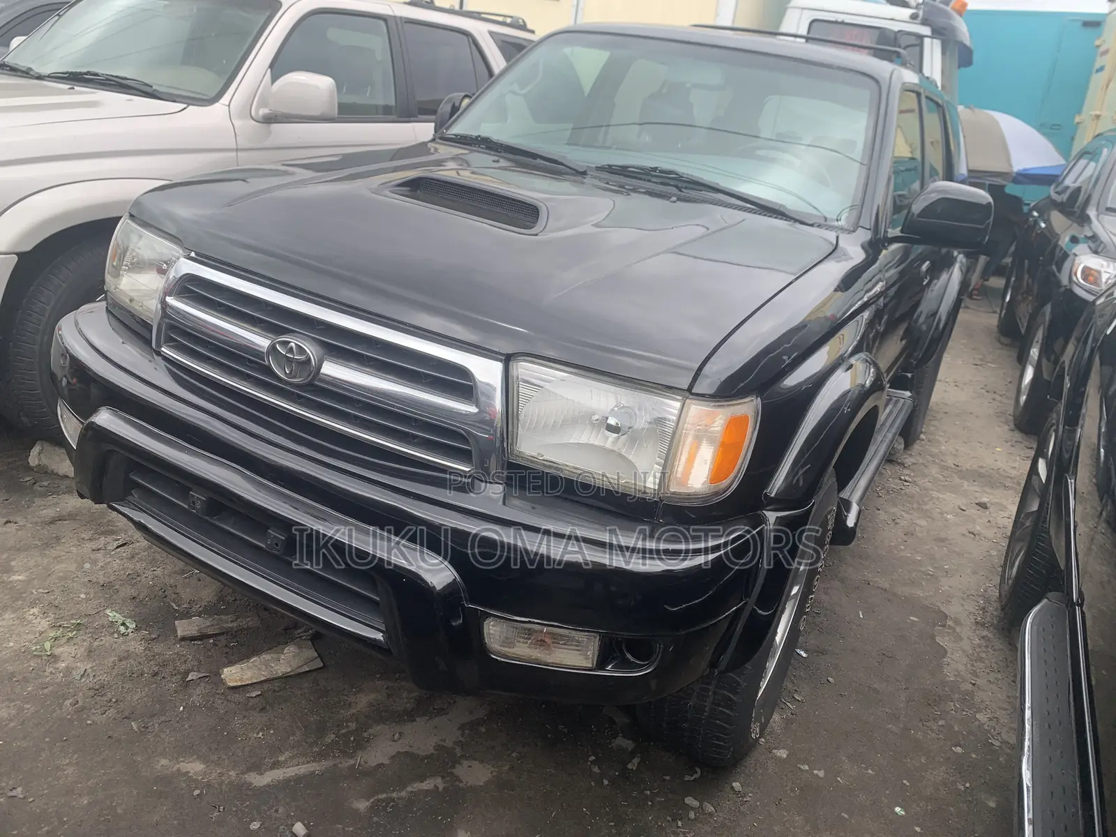 Toyota 4-Runner 2000 Black