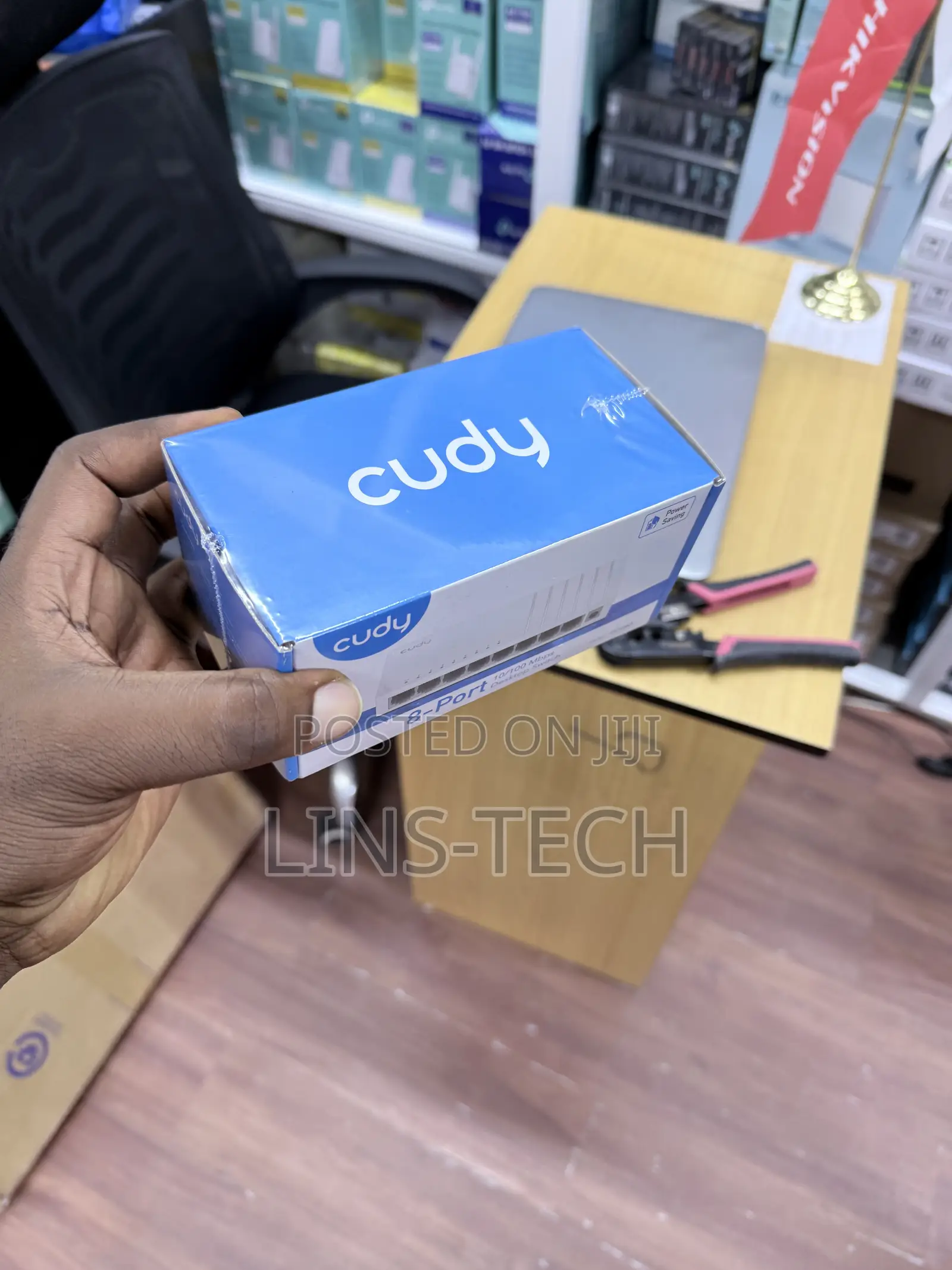 Cudy 8 Port POE Switch