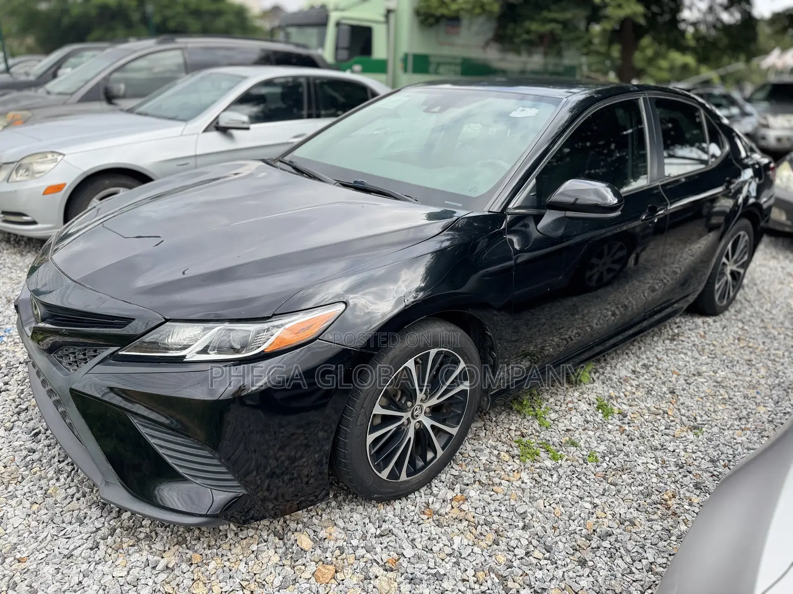 Toyota Camry SE (2.5L 4cyl 8A) 2019 Black