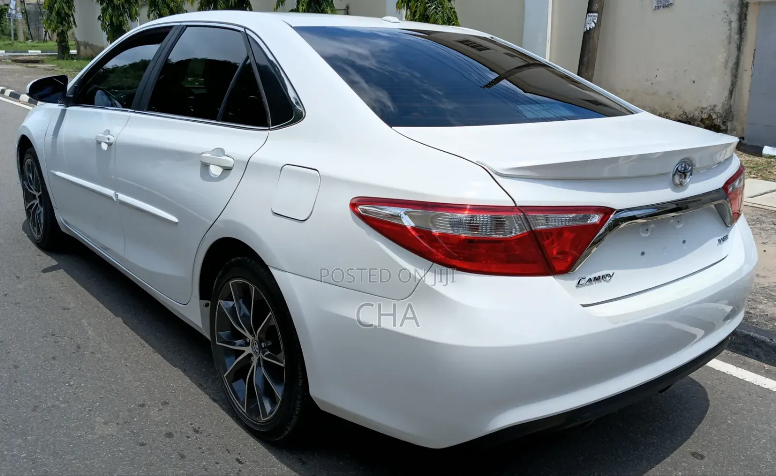 Toyota Camry XSE 4dr Sedan (2.5l 4cyl 6A) 2016 Off white