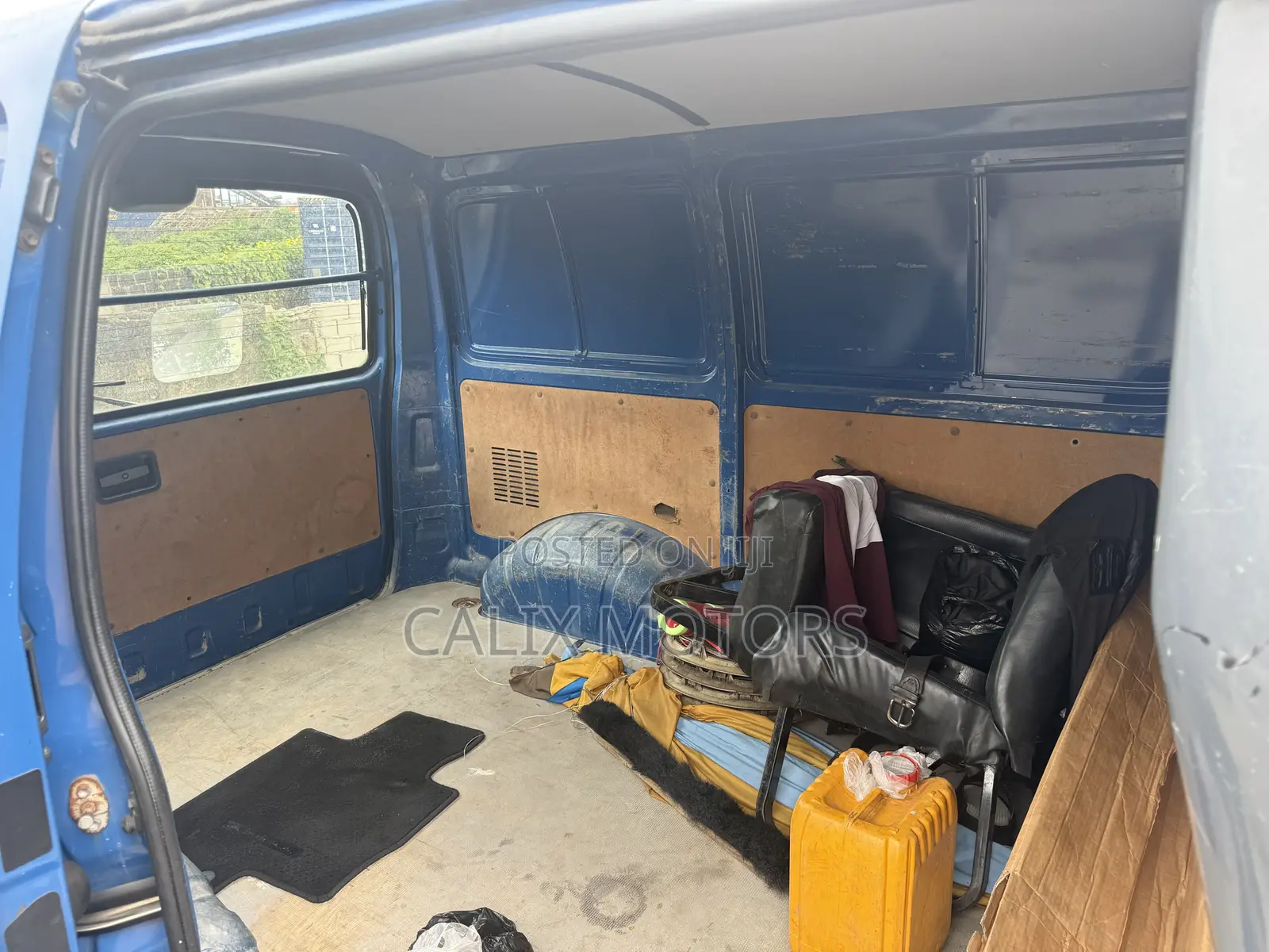 Toyota HiAce 2008 Blue