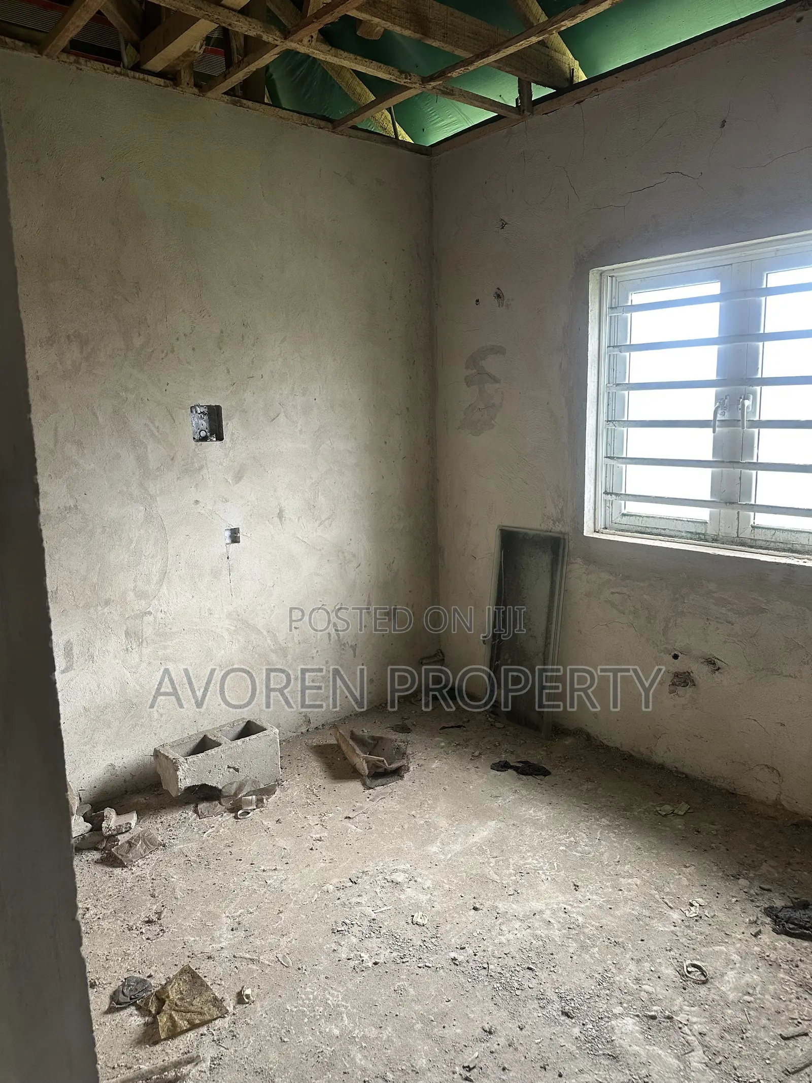 3bdrm Bungalow in Eleko for sale