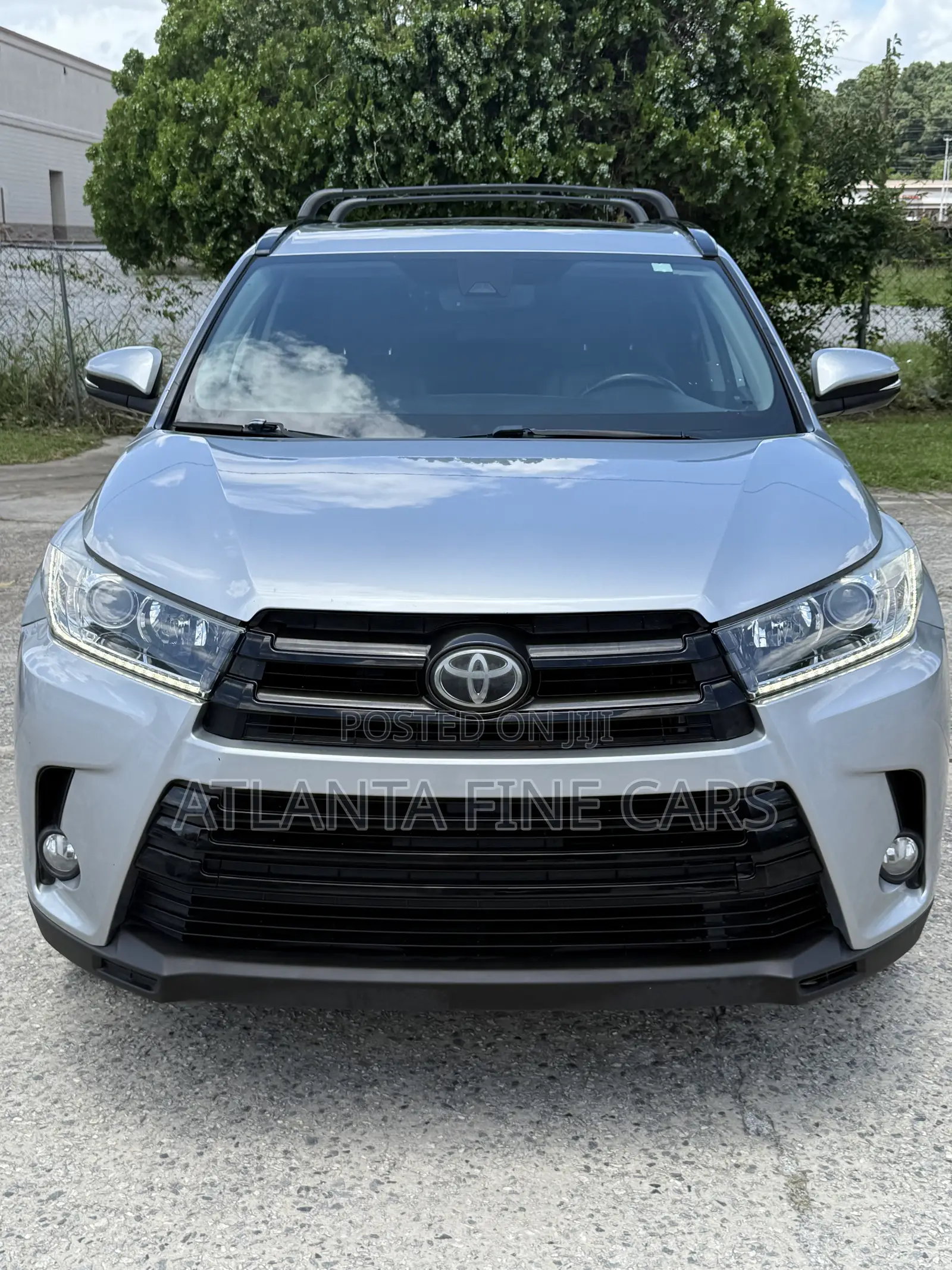 Toyota Highlander SE 4x2 V6 (3.5L 6cyl 8A) 2018 Silver