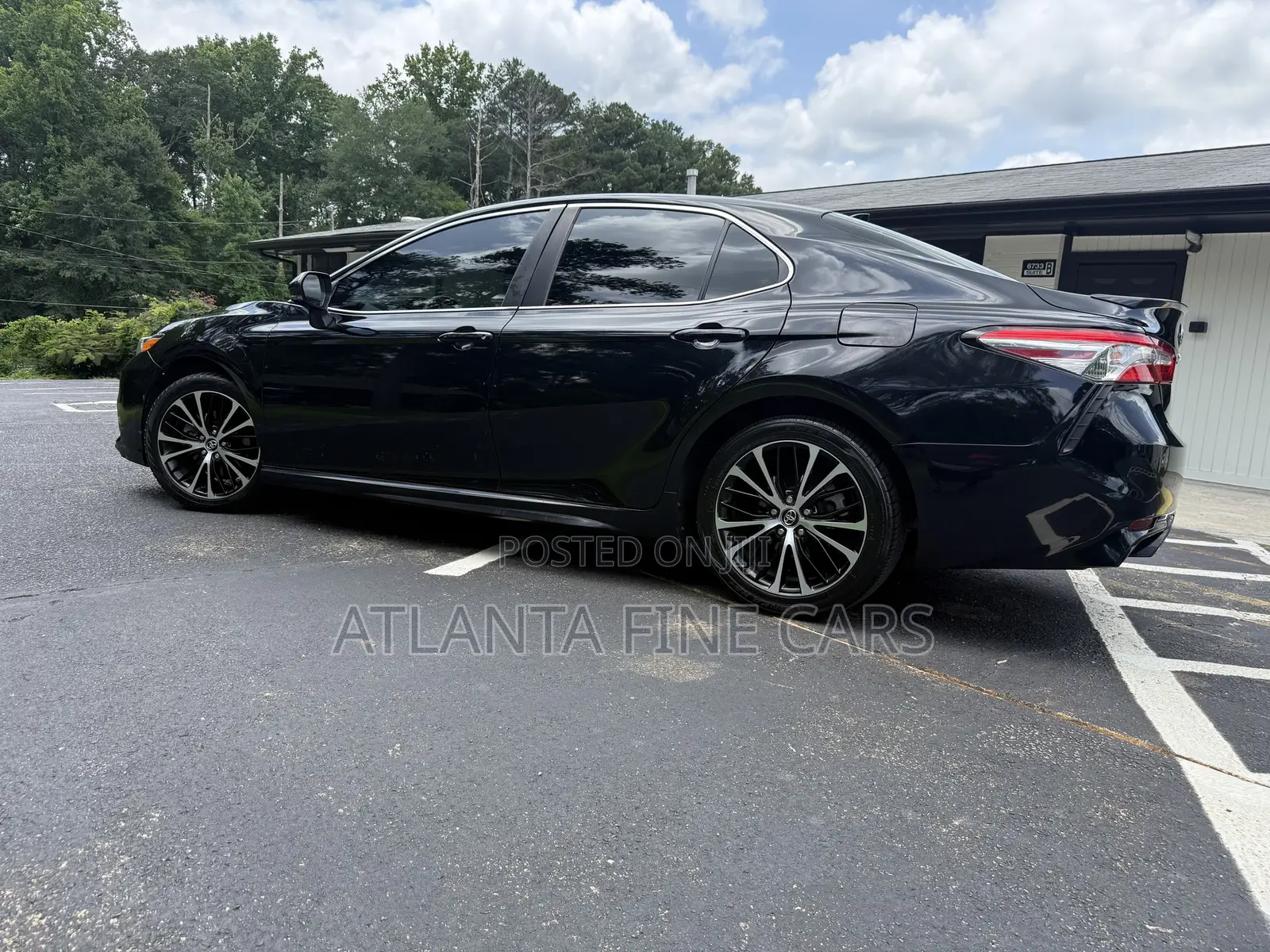 Toyota Camry SE 2021 Black