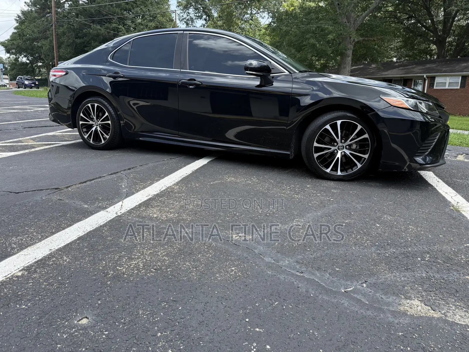 Toyota Camry SE 2021 Black