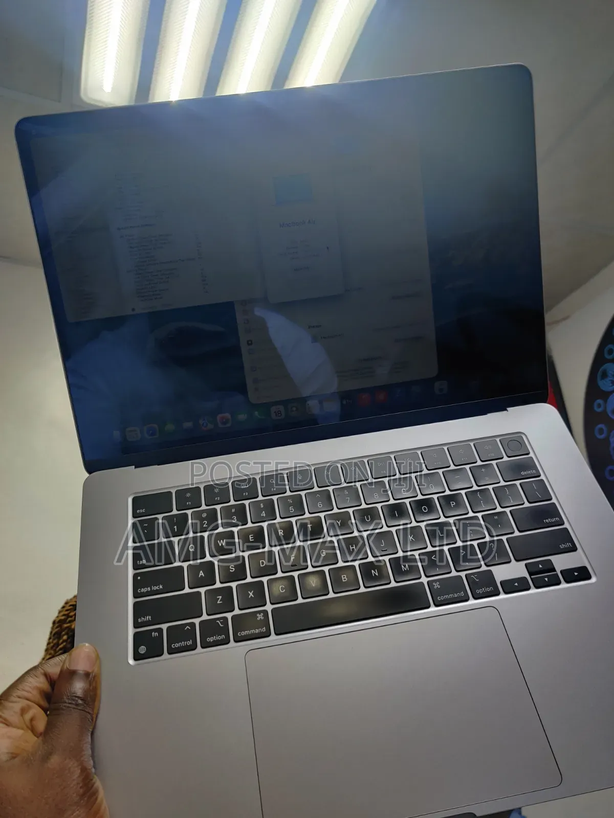 Laptop Apple MacBook Air 2023 M2 16GB Apple M2 SSD 512GB