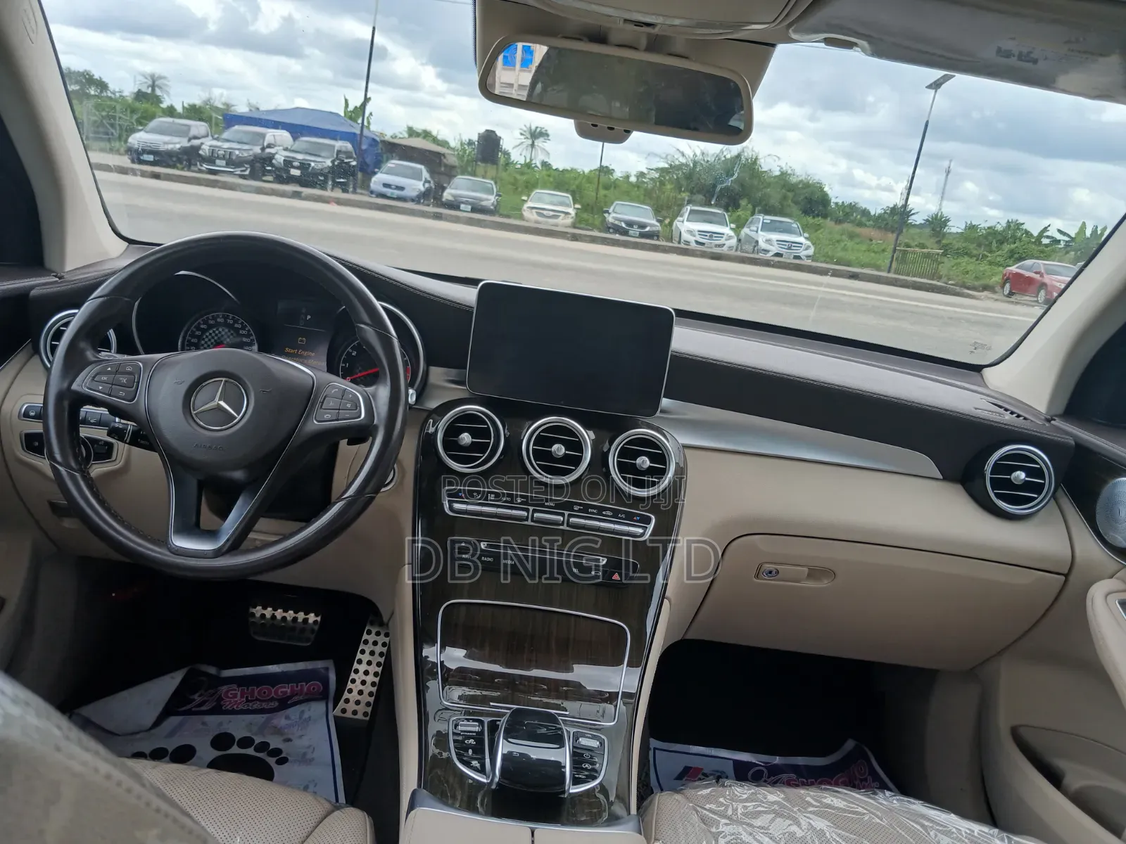 Mercedes-Benz GLC-Class 2018 White