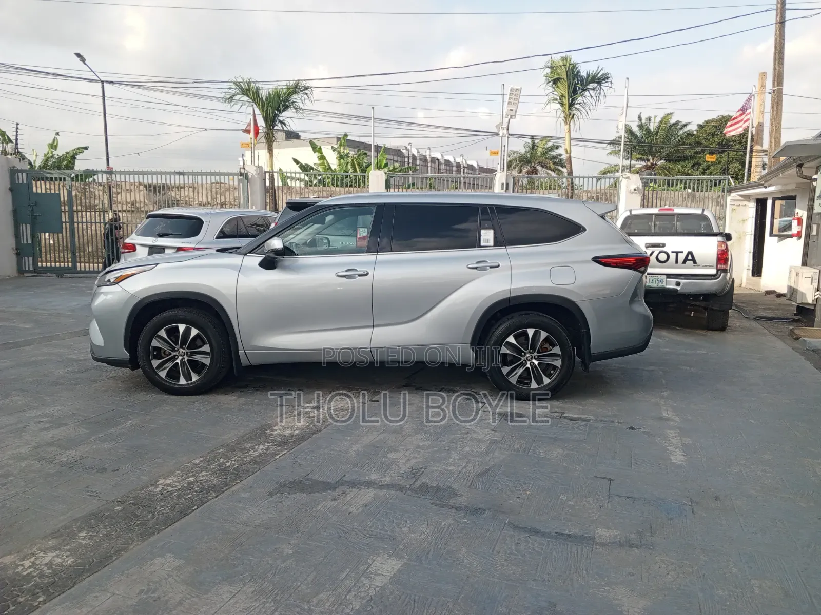 Toyota Highlander 2020 Blue