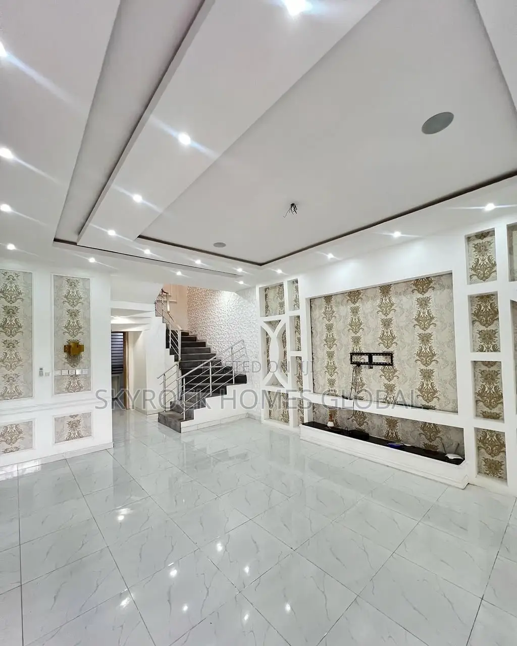 4bdrm Duplex in Lekki Phase 2 for rent