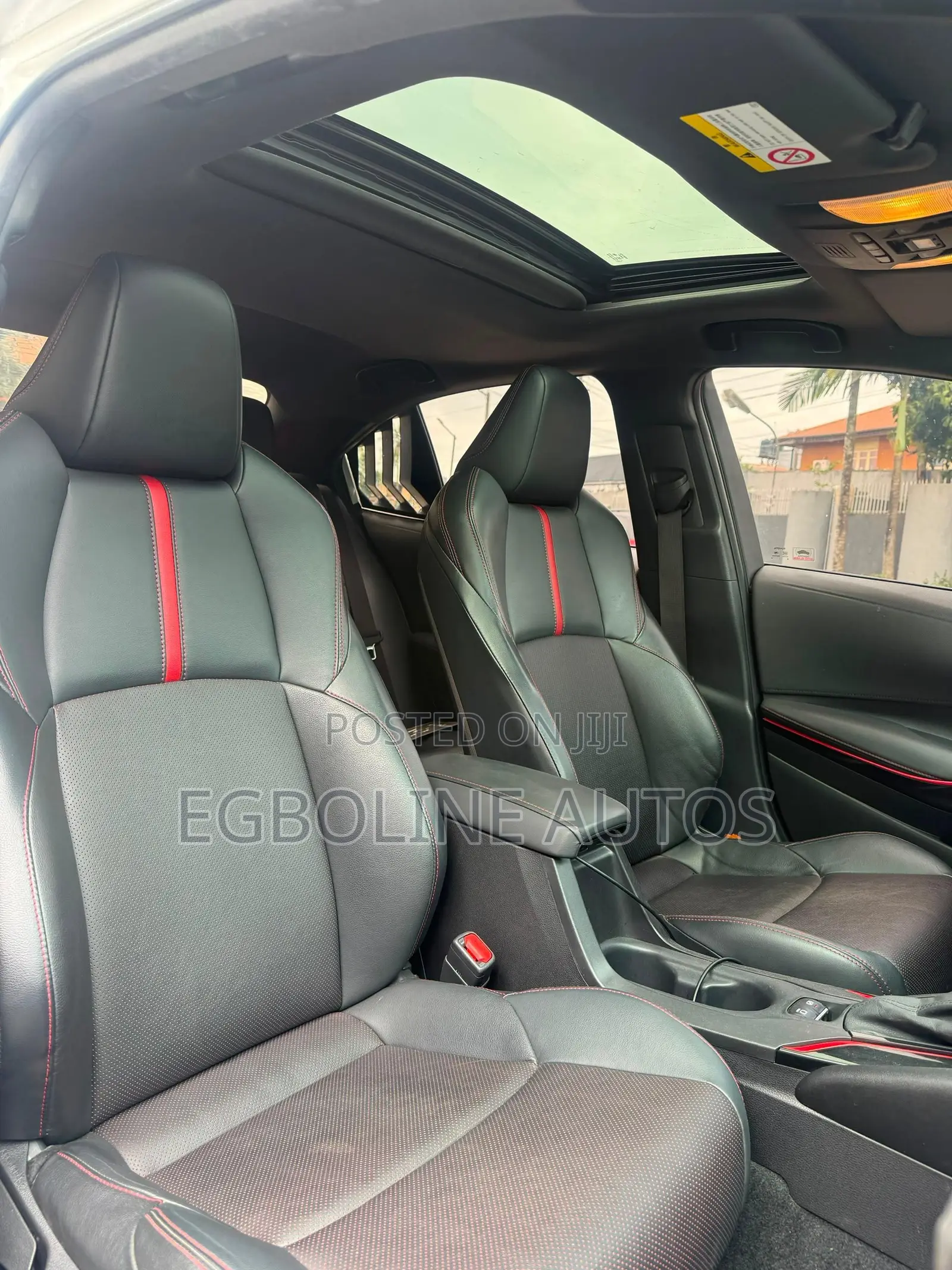 Toyota Corolla SE 2020 White