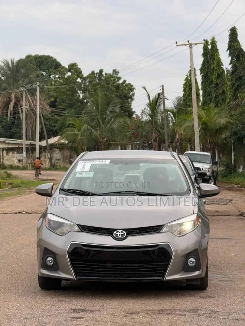 Toyota Corolla 2014 Gray
