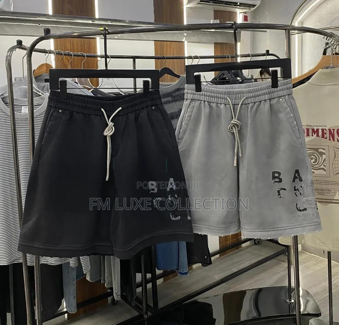Relaxed Fit Streetwear Short