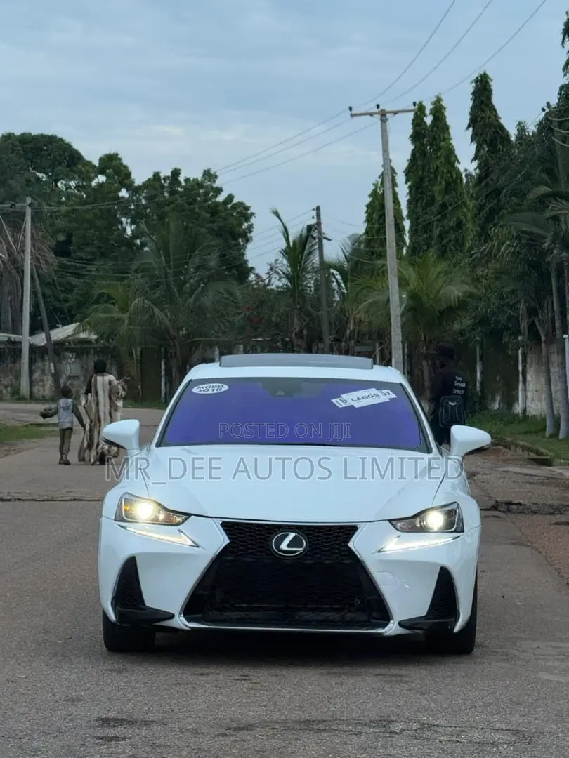 Lexus IS 2015 White