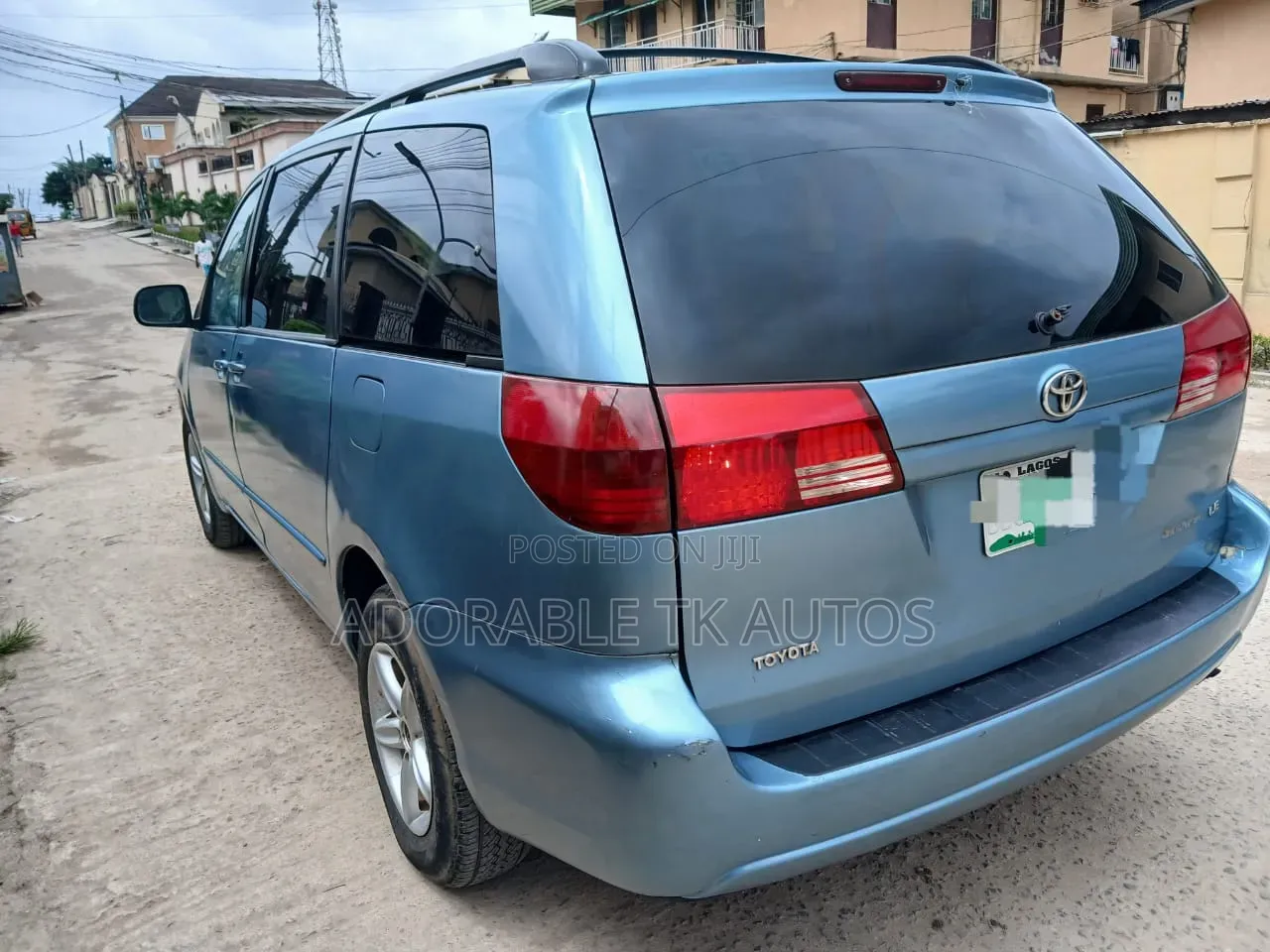 Toyota Sienna 2005 Blue