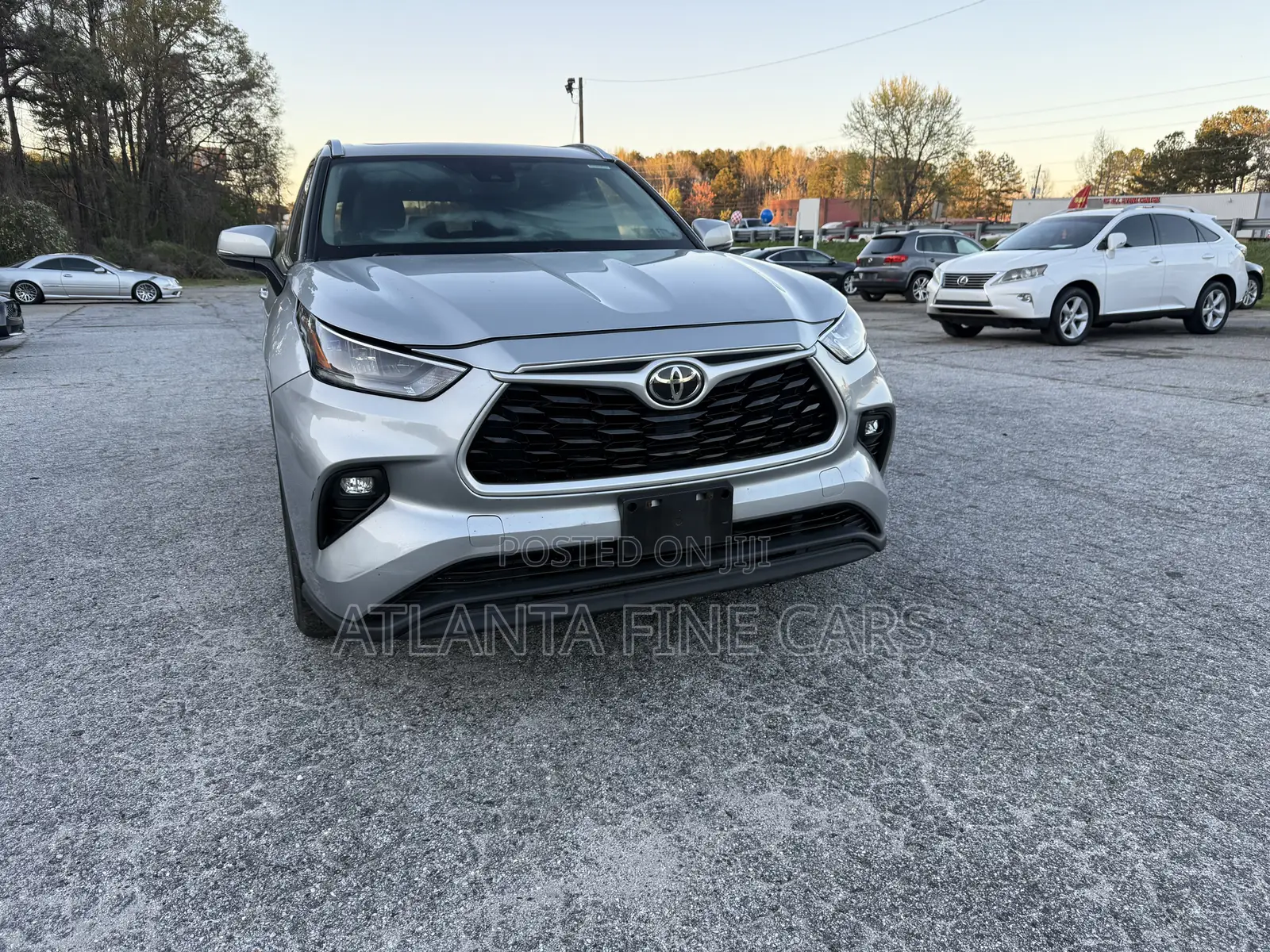 Toyota Highlander XLE AWD 2020 Gray