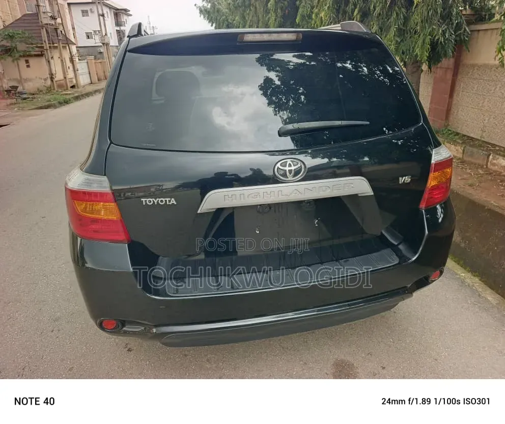 Toyota Corolla 2009 Black