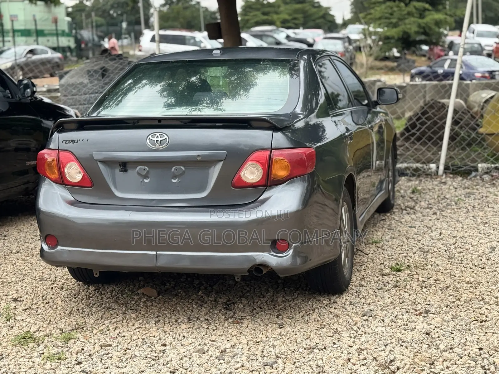 Toyota Corolla S 4dr Sedan (1.8L 4cyl 4A) 2011 Gray