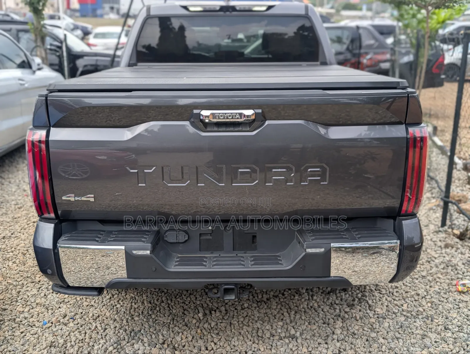 Toyota Tundra 2023 Gray