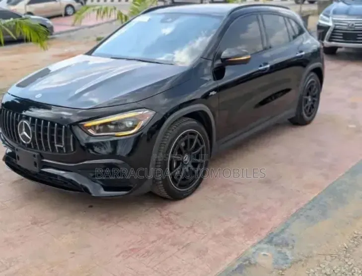 Mercedes-Benz GLA-Class 2023 Black