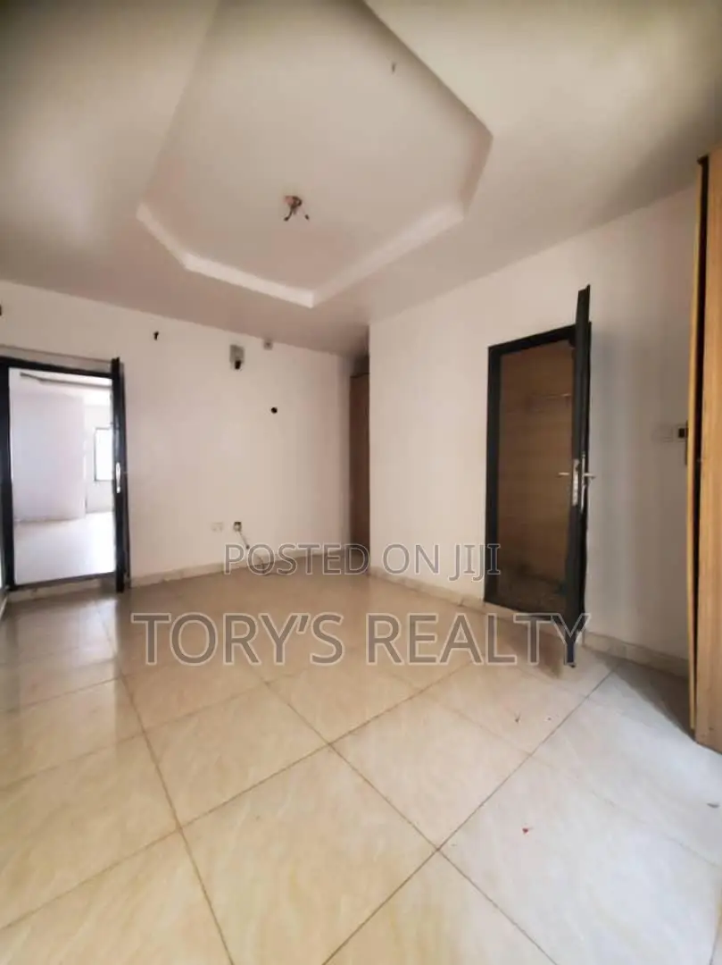 3bdrm Apartment in Ikate for rent