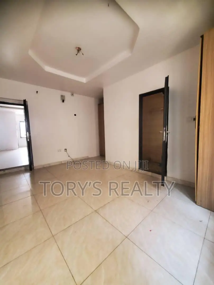 3bdrm Apartment in Ikate for rent