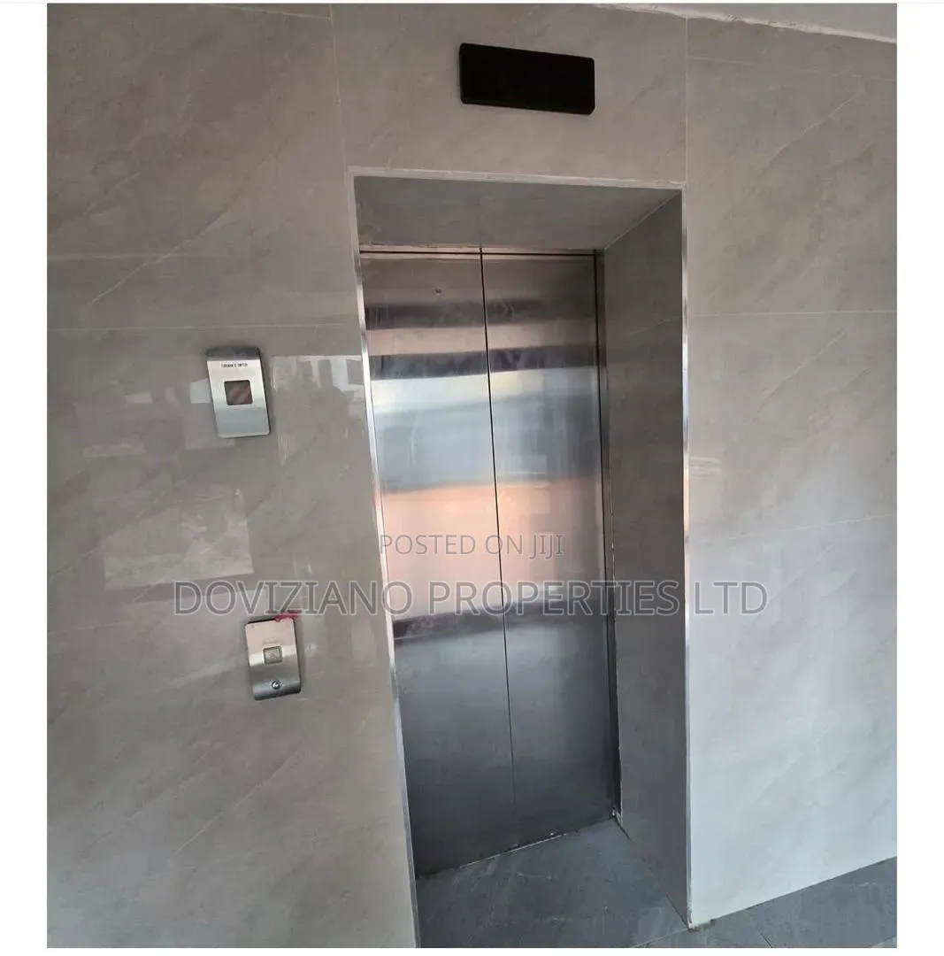 3bdrm Apartment in Ikeja GRA for sale